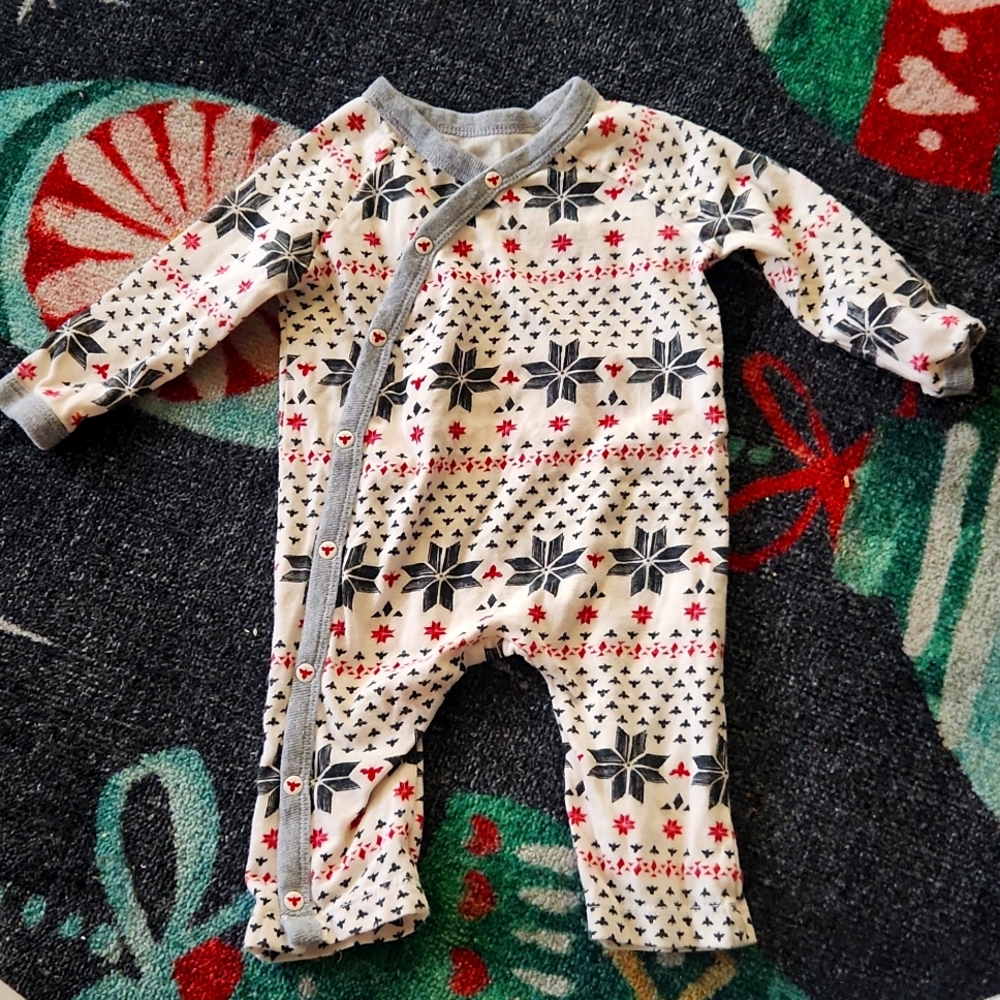Burts bees holiday sleeper